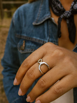 Digital Dress Room - Silver-Plated Belt Buckle Adjustable Elegant Finger Ring for Women