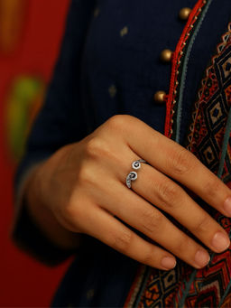 Digital Dress Room - Silver-Plated Tribal Bohemian Design Adjustable Elegant Finger Ring for Women