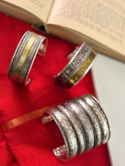 Niska - Gold and Silver Ahana Stacked Cuffs (Pack of 3)