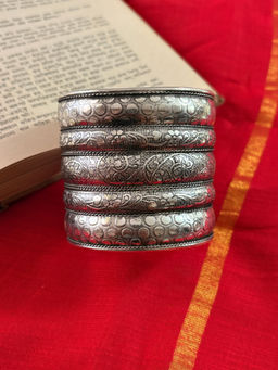 Niska - Mehira Silver Oxidized Cuff