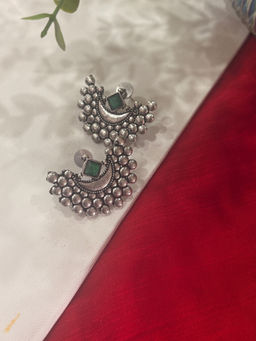 Niska - Green Echo Bloom Silver Earrings