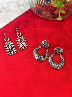 Niska - Silver Frosted Grace Earrings (Pack of 2)