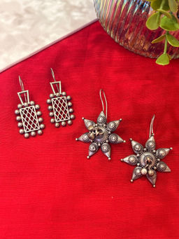 Niska - Silver Twilight Petals Earrings (Pack of 2)