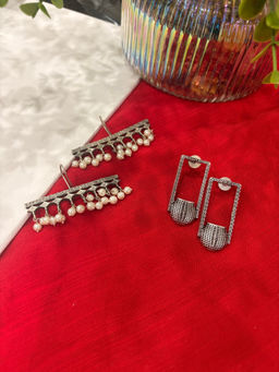 Niska - Silver Aurora Grace Earrings (Pack of 2)