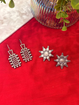 Niska - Silver Tribal Glint Earrings (Pack of 2)