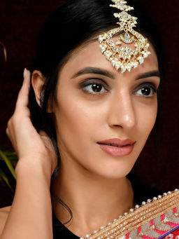 Silvermerc Designs - Gold Plated White Kundan Studded Enamelled Maangtikka