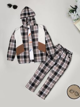 RIDOKIDZ - Boys Black Full Sleeves Checks Jacket with Pant and T-Shirt (Set of 3)