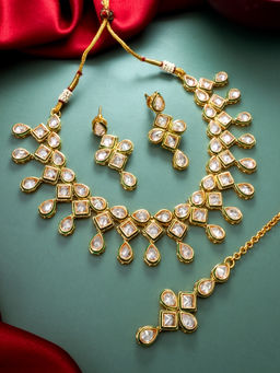 Aadita - White Gold Toned Plated Kundan Choker Necklace Jewellery (Set of 3)