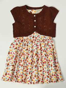 Bella Moda - Girls Fit and Flair Printed Cape Sleeve Casual Wear Dress