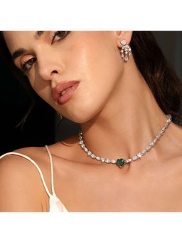 PRATA - Heart Dangle White Earrings
