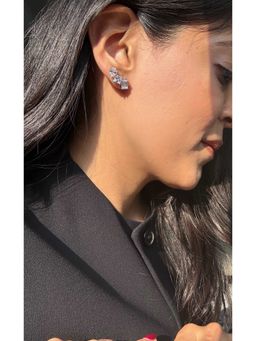 PRATA - Noemi White Studs Earrings