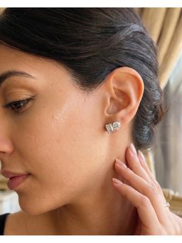 PRATA - Emerald-Cut And Round Solitaire White Studs Earrings
