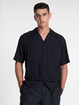 Cava Athleisure - Black Solid Oversized Shirt