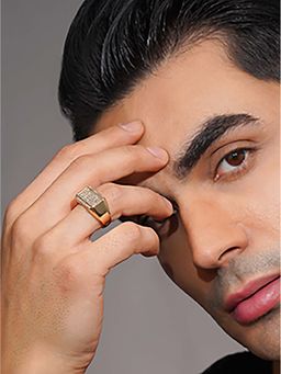 AANURA - 18K Gold-Plated Crystal Grid Anti tarnish and Water-Proof Ring For Him