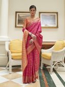 Pink color option, Sold out, Currently selected