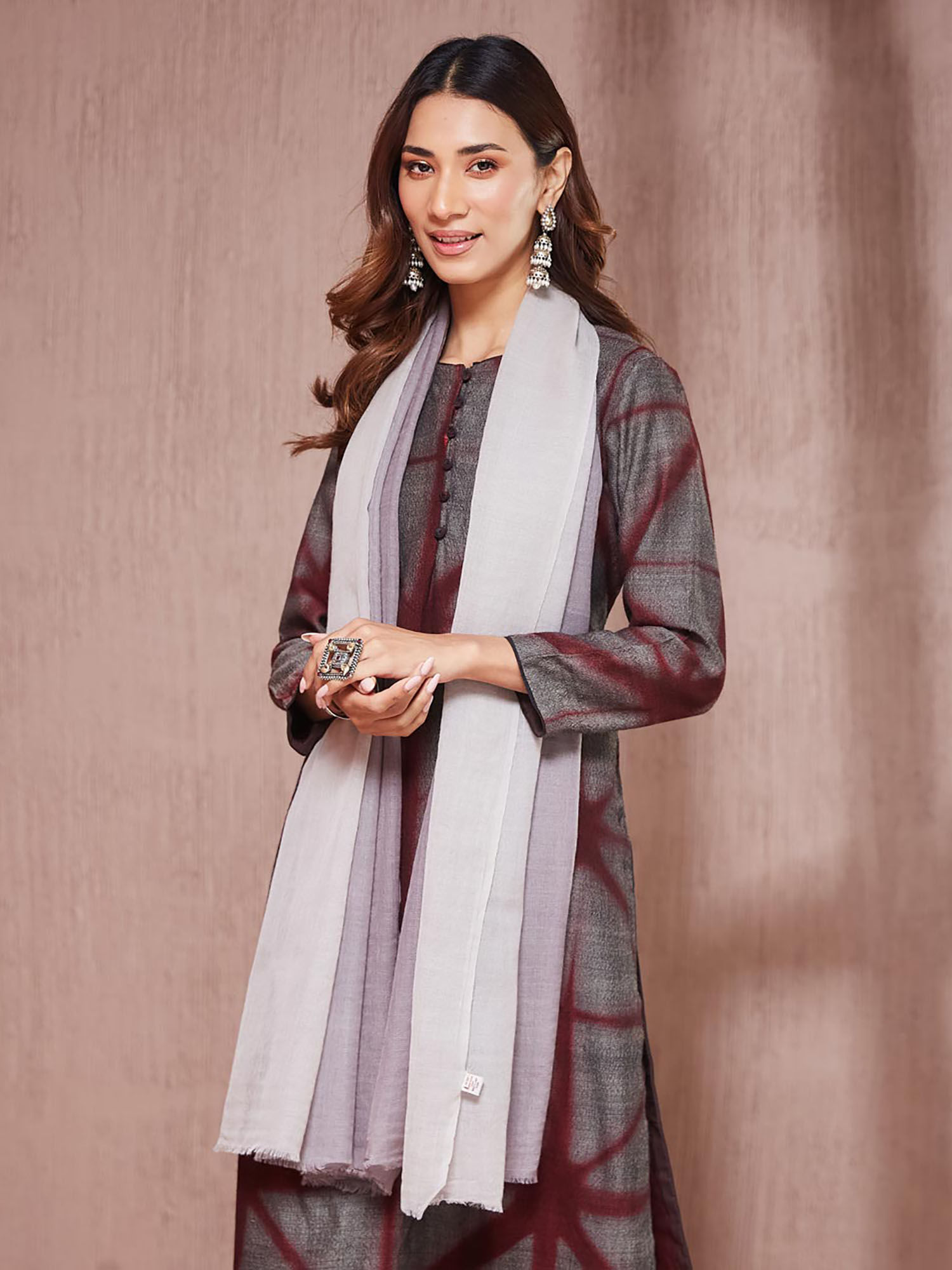 fabindia Grey Woven Stole-picture-17