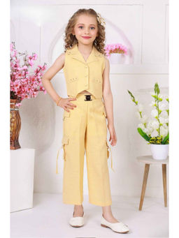 Lagorii - Trendy Yellow Sleeveless Co-ord Set