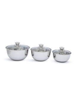 HomeTown - Stainless Steel Serving Bowls in Silver (Set of 3)
