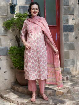 Gahan - Cotton Gota Embellished Ethnic Motif Peach Kurta Pant & Dupatta (Set of 3)