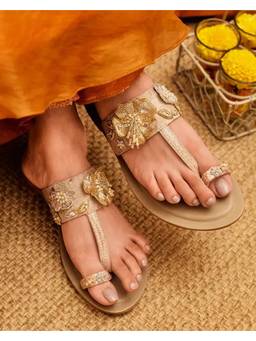 Fizzy Goblet - Noor Bloom Kolha Flats
