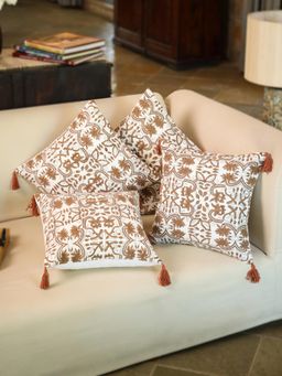 SAY - White Ethnic Cotton Cushion Cover