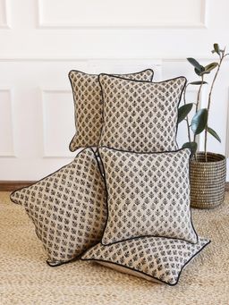 SAY - Beige Graphic Velvet Cushion Cover