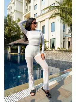 COLOR CAPITAL - Women Net White Solid Co-Ord (Set of 2)