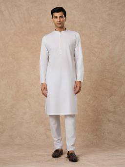 Manyavar - Men White Textured Cotton Kurta with Pyjama
