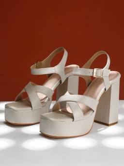 VALIOSAA - Cream Color Smart Casual Heels