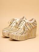 Gold color option, Sold out, Currently selected