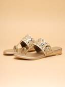 Gold color option, Sold out, Currently selected