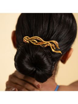 Shaya by CaratLane - Forged by Adversity Juda Pin in Gold Plated 925 Silver