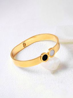 Jewels Galaxy - Gold Plated Stainless Steel Roman Numerals Anti Tarnish Geometric Bracelet