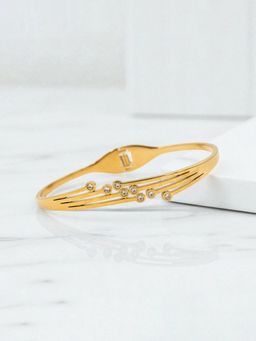 Jewels Galaxy - Gold Plated Stainless Steel Contemporary Anti Tarnish Geometric Bracelet