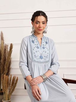 Barara Ethnic - Blue Embroidered Frost Mandarin Collared Kurta