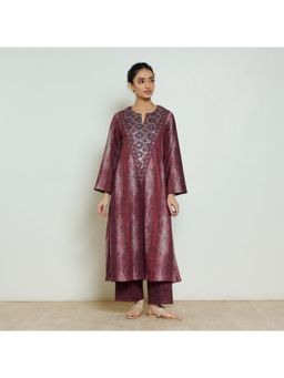 Rustorange - Women Red Embroidered Round Neck Kurta