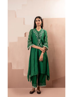AM by Anita Mittal - Alaya Mul Chanderi A-line Green Kurta With Pant