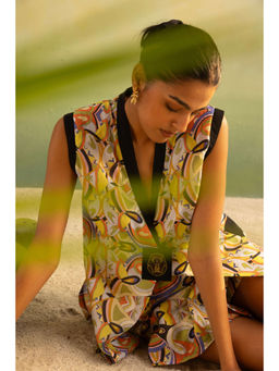 Pallavi Agarwal - Multicolor Printed Nomad Blazer Set