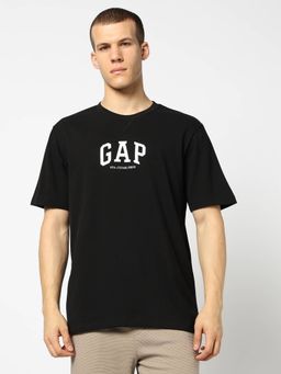 GAP - Black Men Printed Crew Neck Half Sleeves T-Shirt