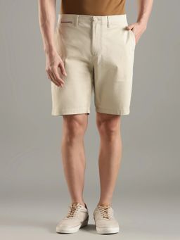 Tommy Hilfiger - Beige Regular Fit Solid Mid Rise Shorts