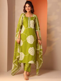 Libas - Green Cotton Printed Mandarin Neck Kurta with Pant and Dupatta (Set of 3)