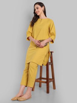 Mera Rang - Mustard Cotton Solid Boat Neck Kurta with Pant (Set of 2)