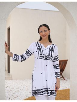 HOUSE OF KARI - Saba Embroidered Chikankari Short Kurti - White and Black