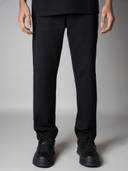 Black color option, Currently selected