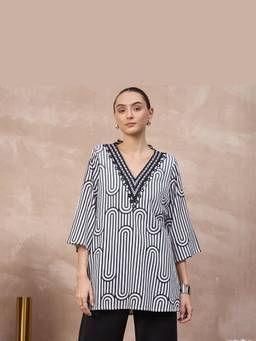 First Resort by Ramola Bachchan - Black Geometric Swirl Mirrorwork Kurta