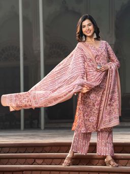 GAYRAA - Peach Cotton Printed Kurta with Palazzo and Dupatta (Set of 3)