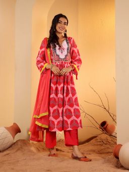 Varanga - Red Ethnic Motif Printed Kurta with Pant and Dupatta (Set of 3)