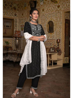 Autumnlane - Gunjan Ebony Work Cotton Kurta with Pant and Dupatta (Set of 3)