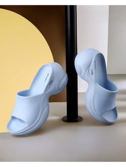 Bacca Bucci - Women Blue Fluffy Sliders