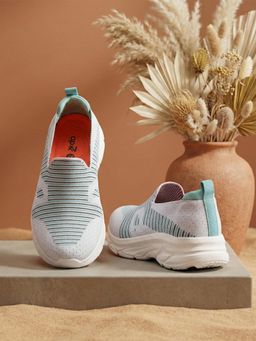 LIBERTY - Women Multi-Color LEAP7X BELASTAR-E Walking Shoes